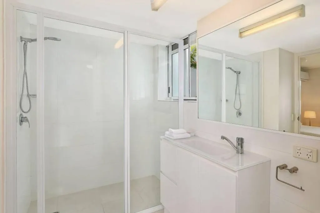 Mooloolaba Beach Apartment, Relax, Dine, Wine & Breathe The Salt Air شقة